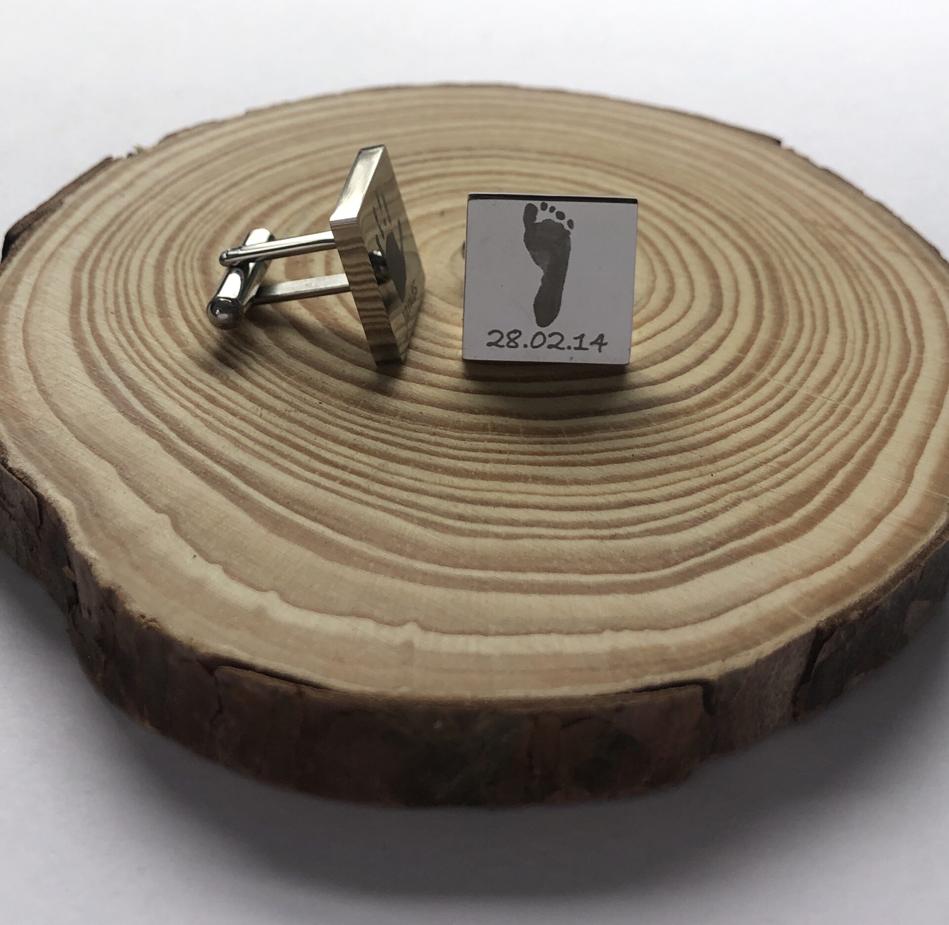 Personalised engraved cufflinks - Image 4