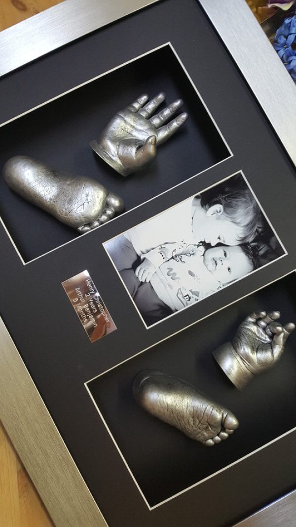 3D Siblings hand & feet castings framed - Image 4