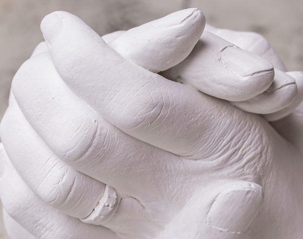 3D Holding Hands Casting Kit - Image 4